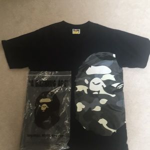 Black Bape “Glow in the dark” shirt.